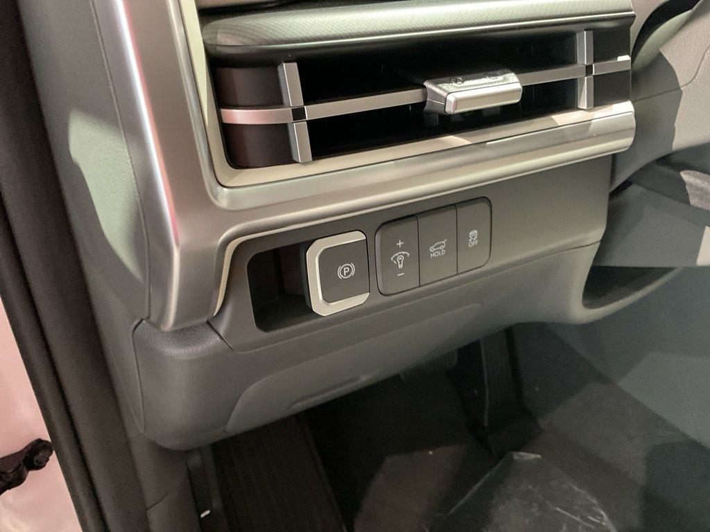 2026 Hyundai Santa Fe SE - Photo 11