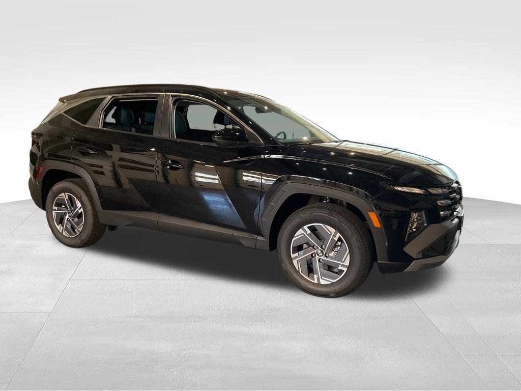 2025 Hyundai Tucson Blue's photo