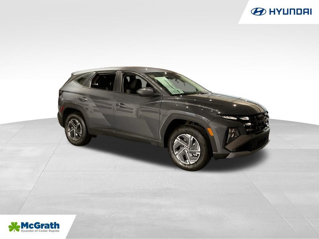 New 2026 Hyundai Tucson Hybrid Blue SUV