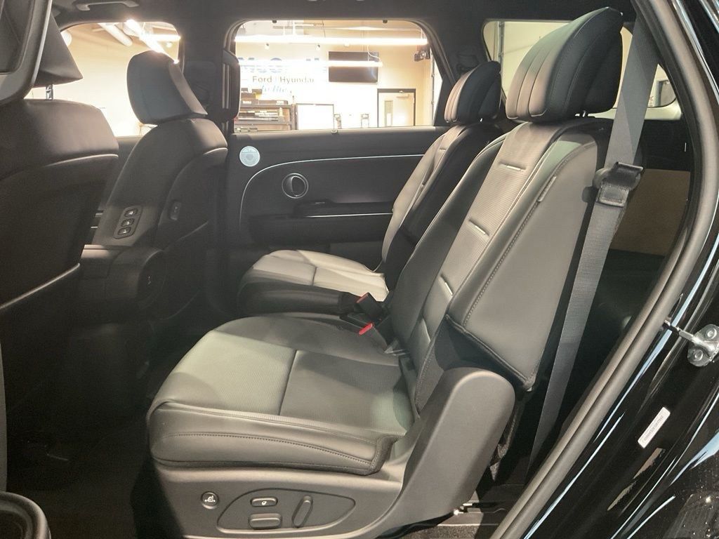 2026 Hyundai Palisade Calligraphy - Photo 17