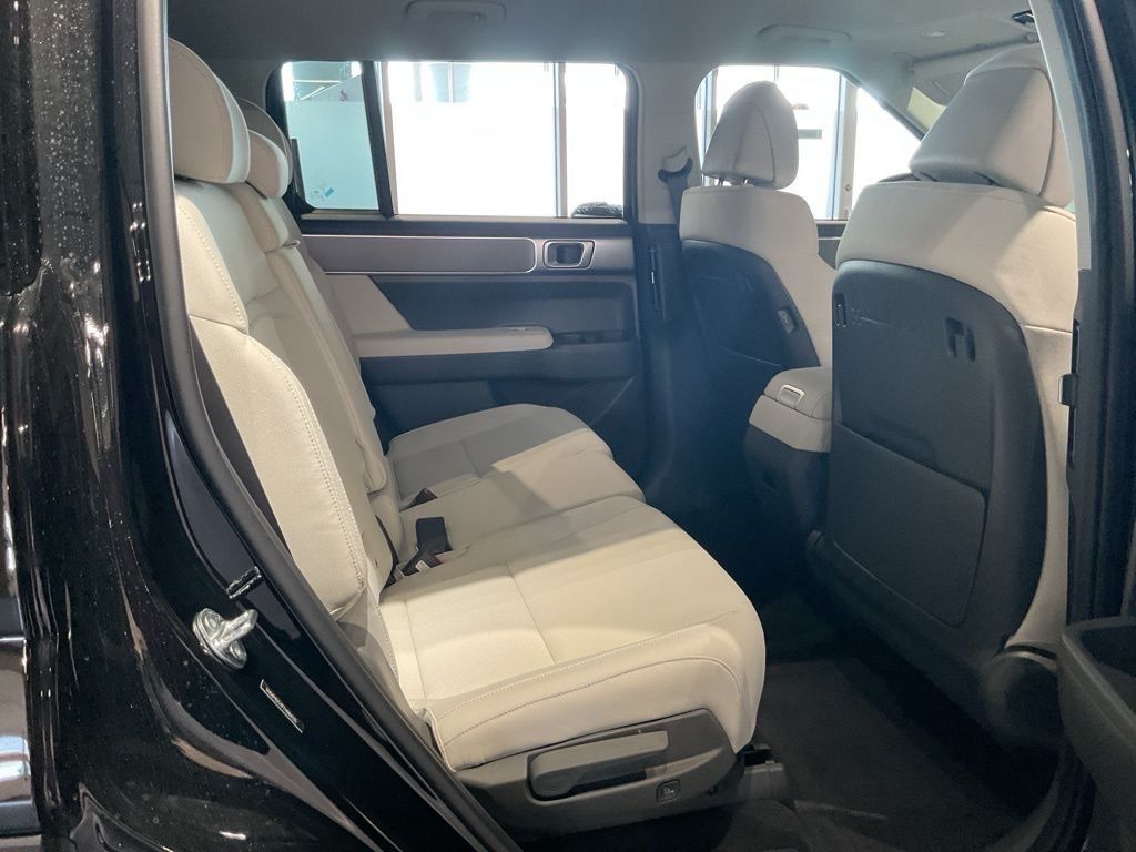 2026 Hyundai Santa Fe SE - Photo 24