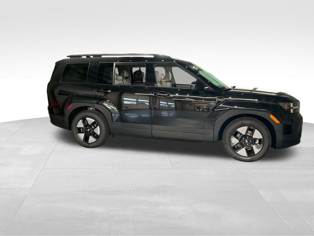 2026 Hyundai Santa Fe SEL photo 2