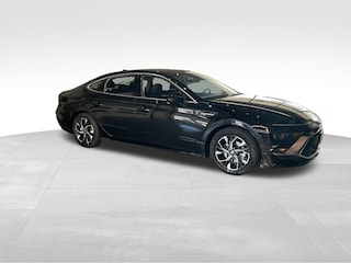 2025 Hyundai Sonata SEL Sedan