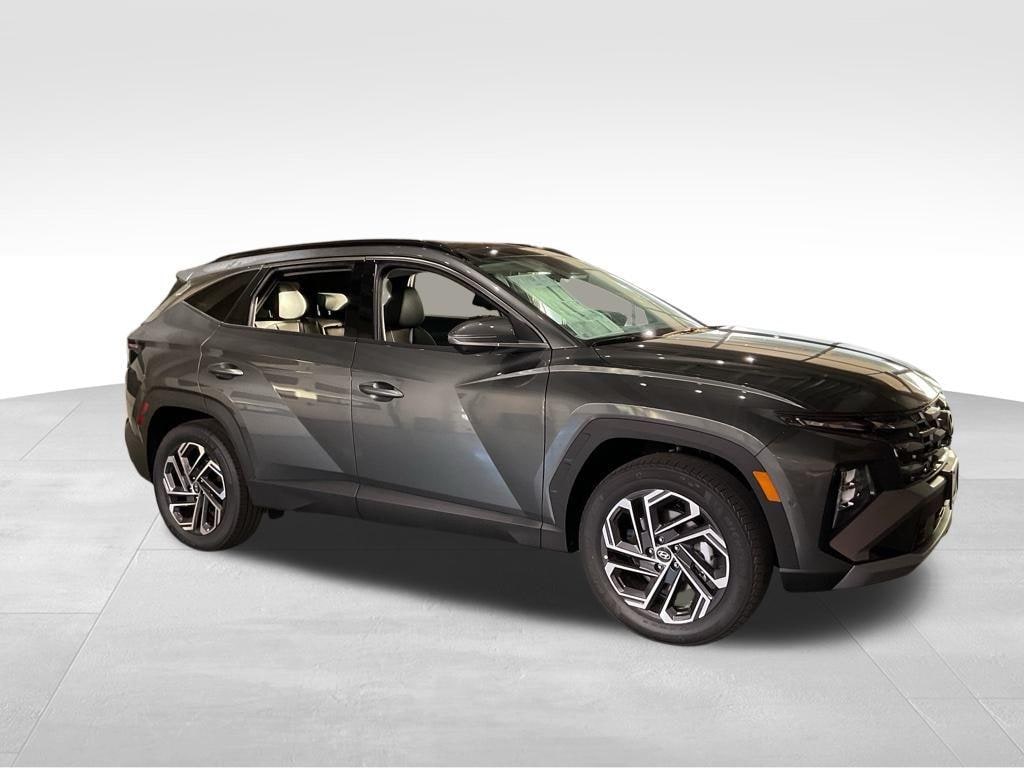 New 2026 Hyundai Tucson Hybrid Limited SUV