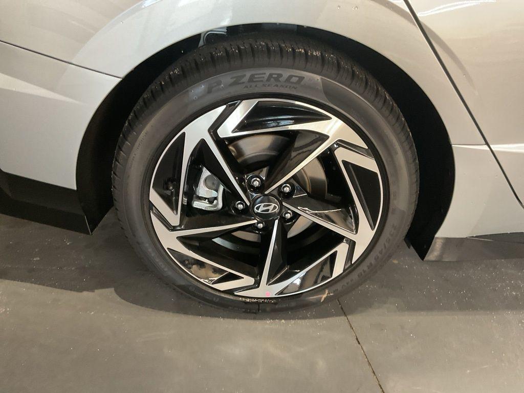2025 Hyundai Sonata SEL - Photo 20