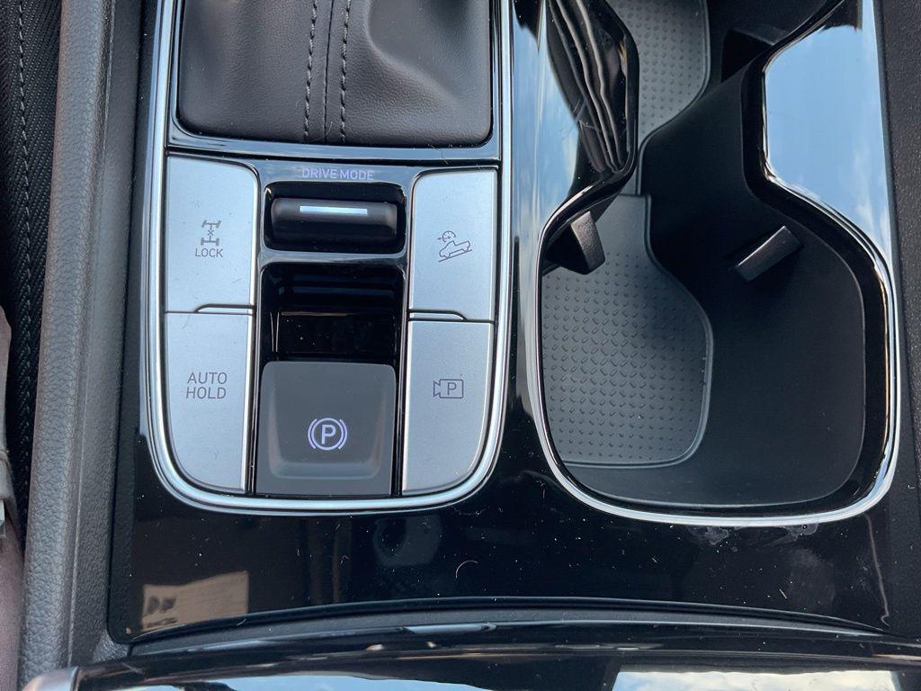 2026 Hyundai Santa Cruz SE - Photo 16