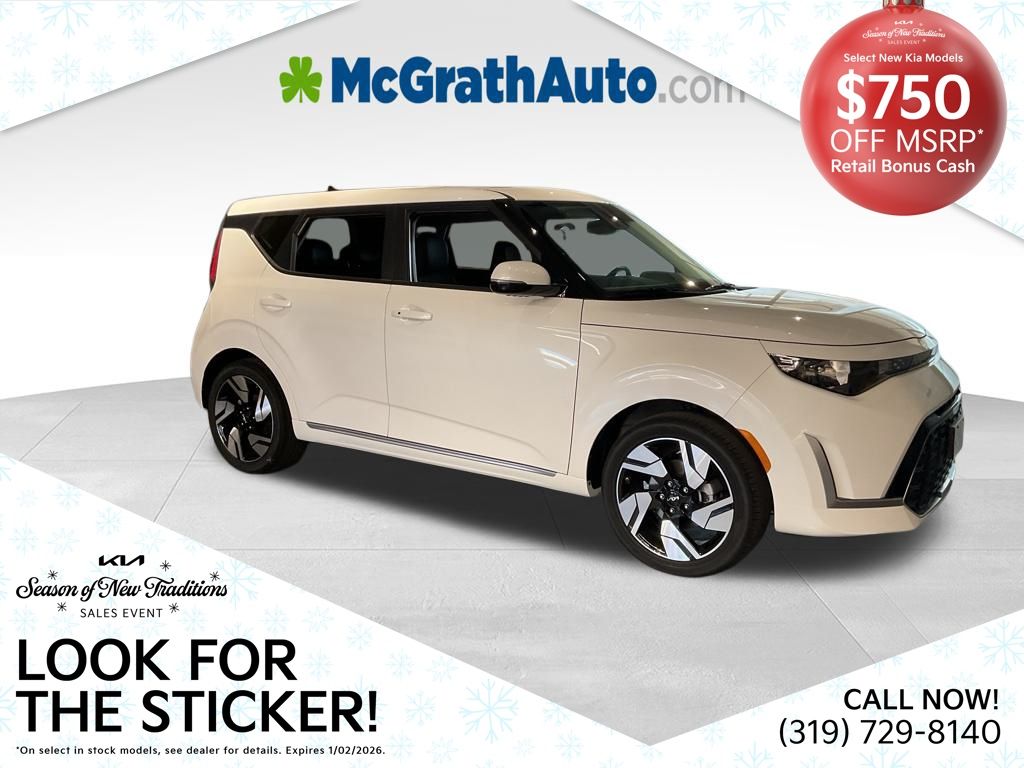 2025 Kia Soul GT-Line's photo