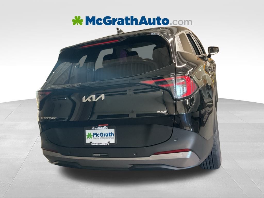 2026 Kia Sportage LX photo 2