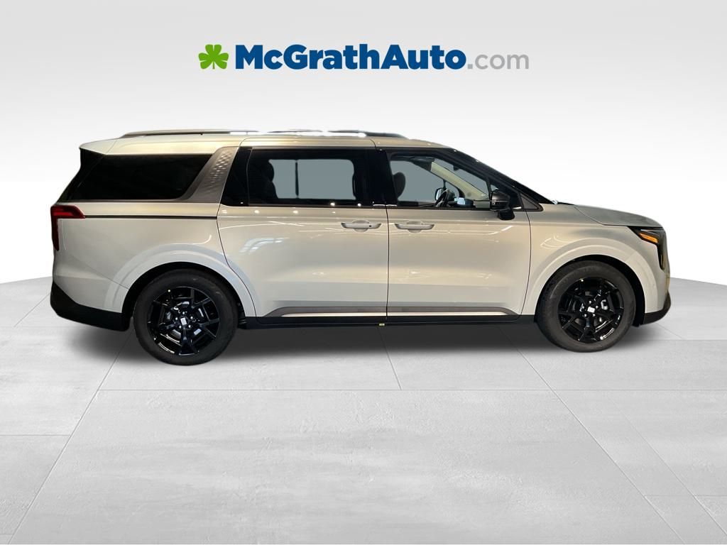 2026 Kia Carnival SX Prestige photo 2