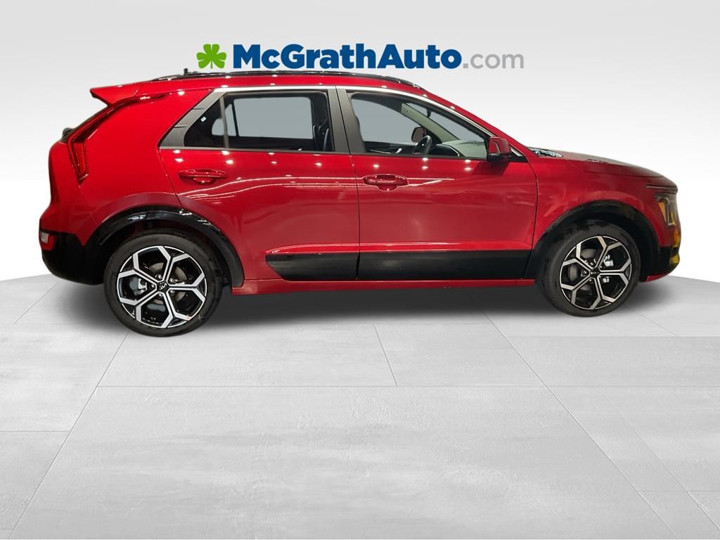 2025 Kia Niro EX Touring photo 2