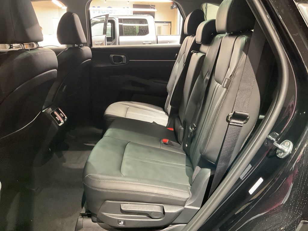2026 Kia Sorento S - Photo 24
