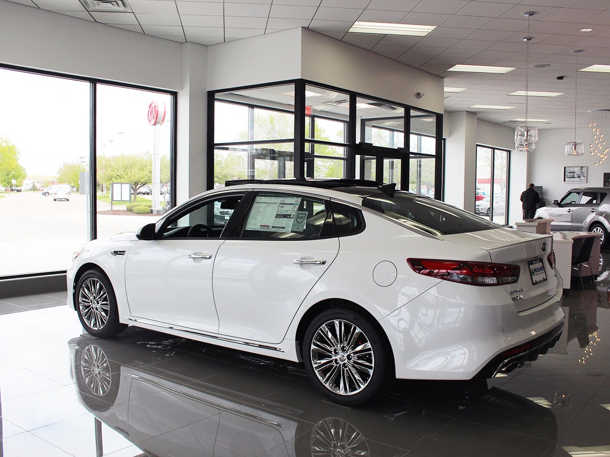 McGrath Kia of Cedar Rapids
