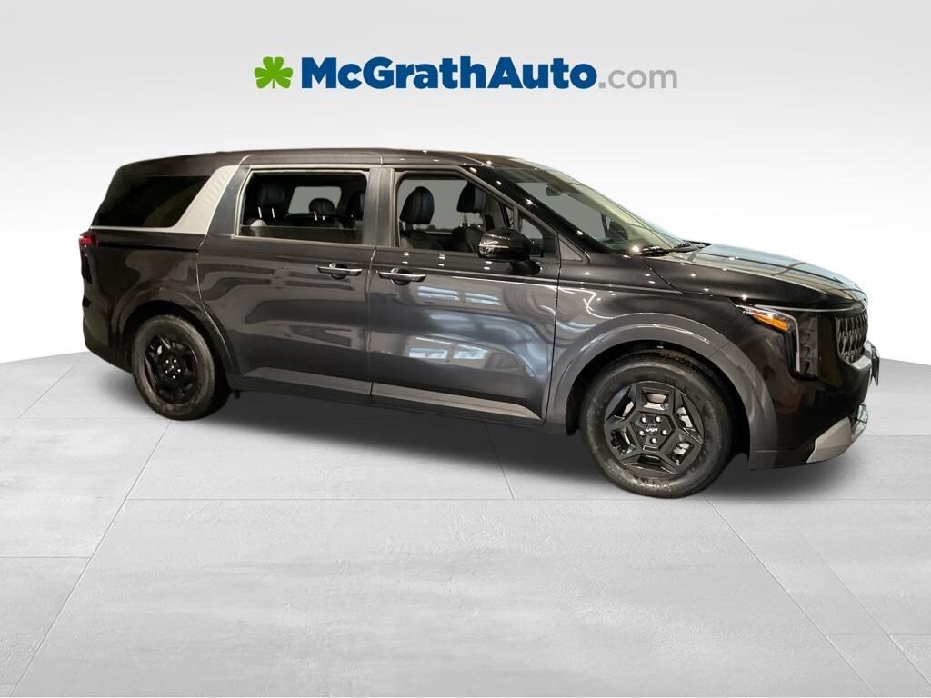 New 2026 Kia Carnival LXS Van Passenger Van