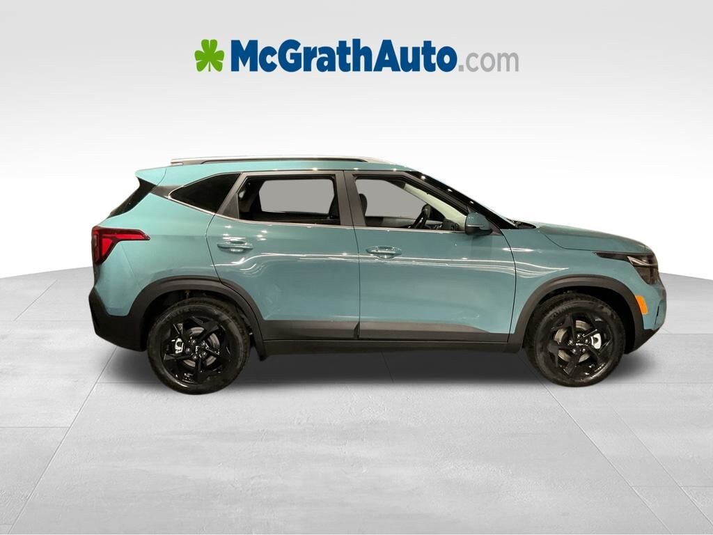 New 2026 Kia Seltos EX SUV