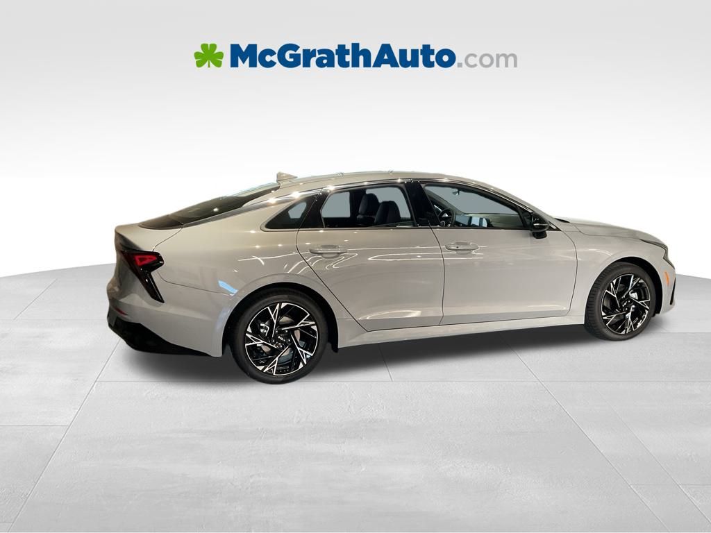 2026 Kia K5 GT-Line photo 3