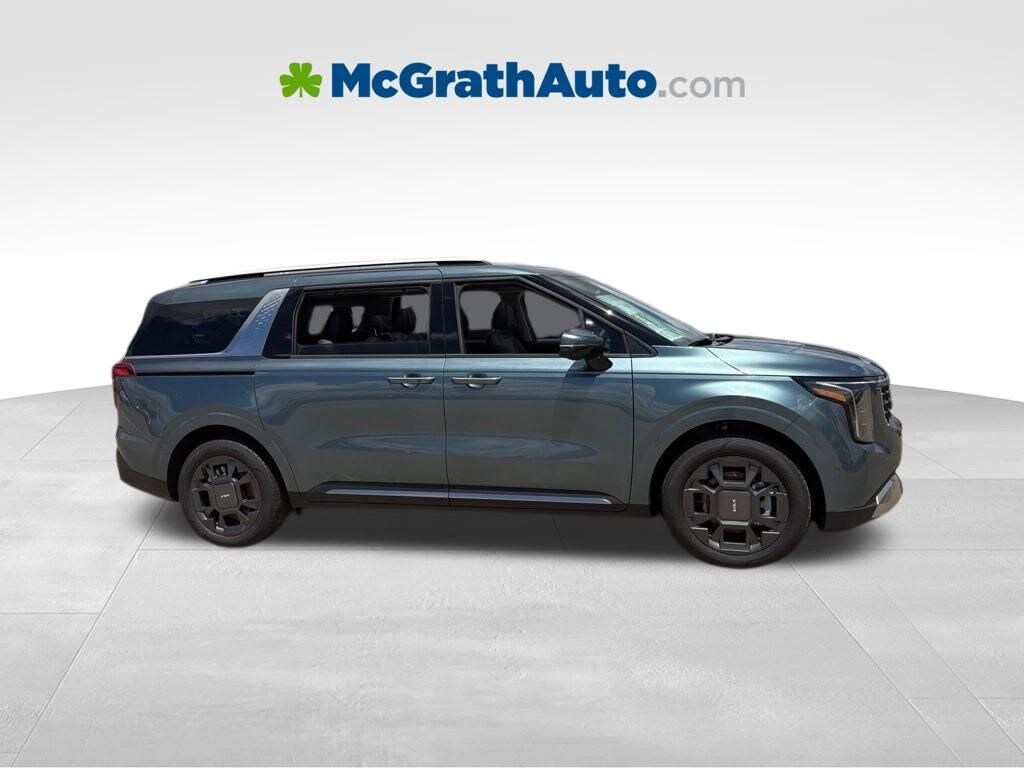 New 2026 Kia Carnival Hybrid SX Van Passenger Van