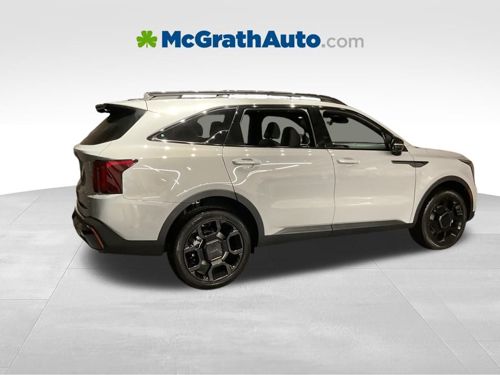 2026 Kia Sorento EX photo 3