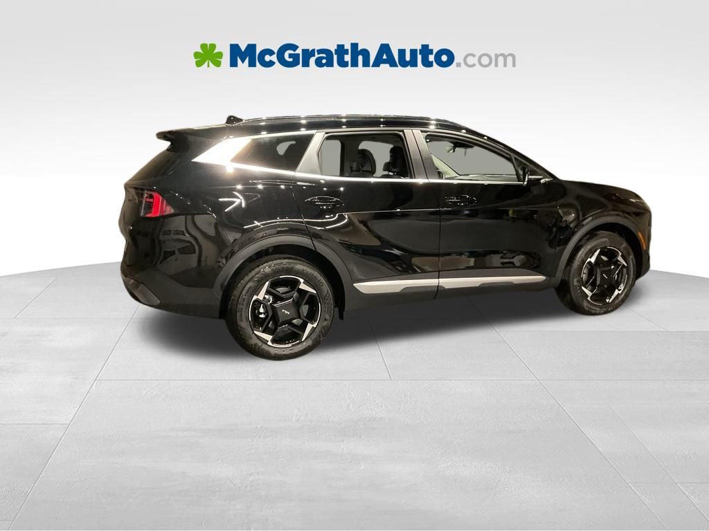 2026 Kia Sportage EX photo 3