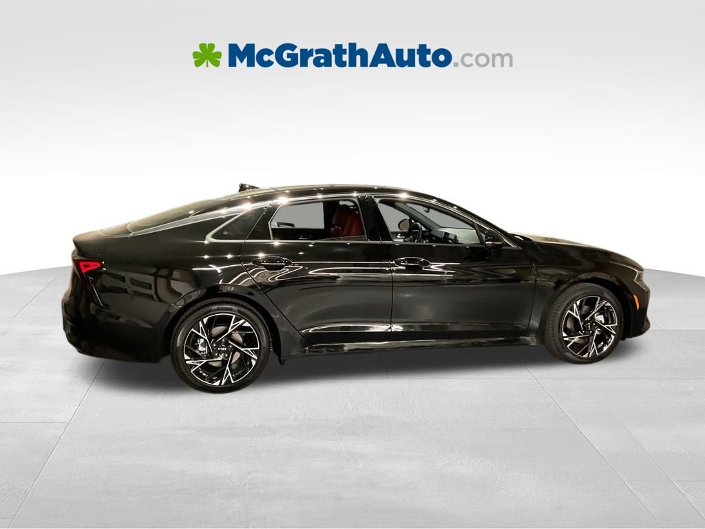 2026 Kia K5 GT-Line photo 2