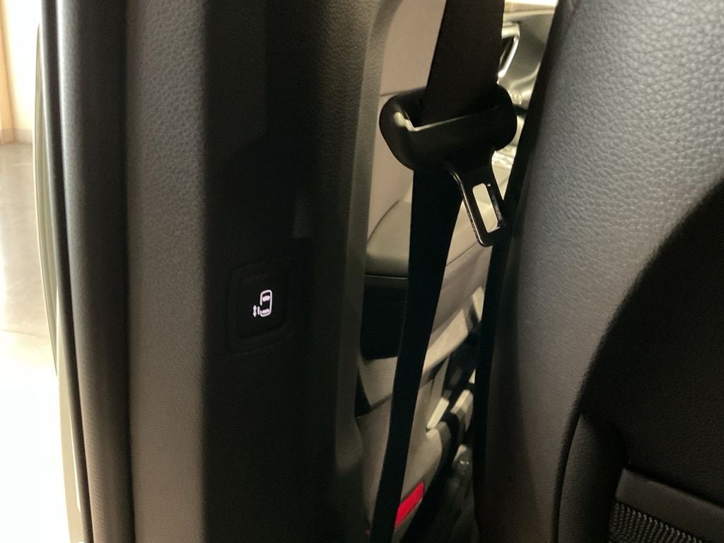 2026 Kia Carnival SX Prestige - Photo 21