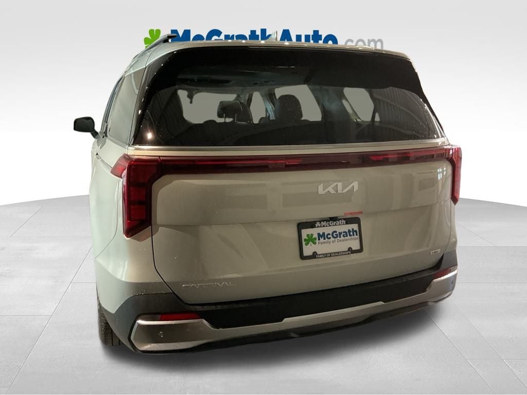 New 2026 Kia Carnival Hybrid SX Van Passenger Van