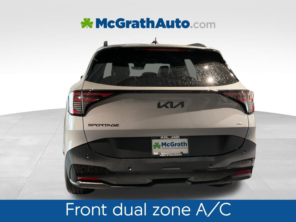 2026 Kia Sportage Hybrid EX photo 4