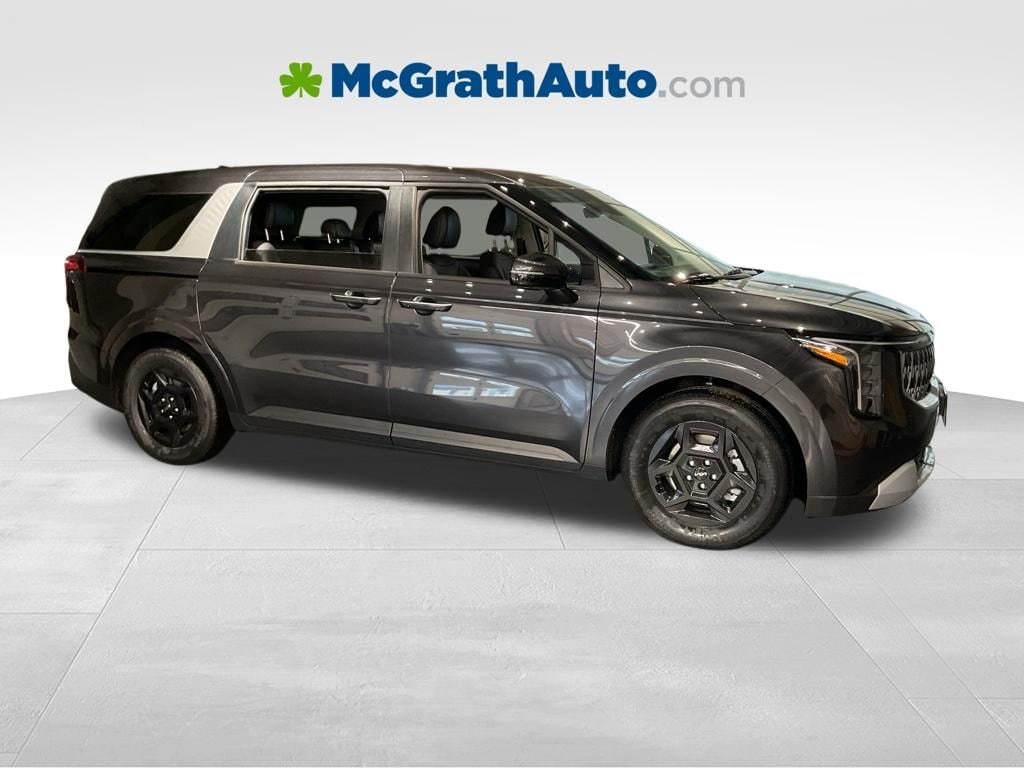 New 2026 Kia Carnival LXS Van Passenger Van