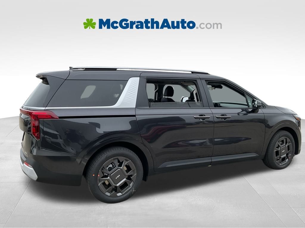 2026 Kia Carnival EX photo 3