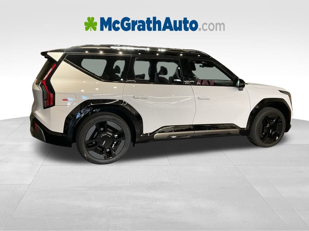 2026 Kia EV9 GT-Line photo 3