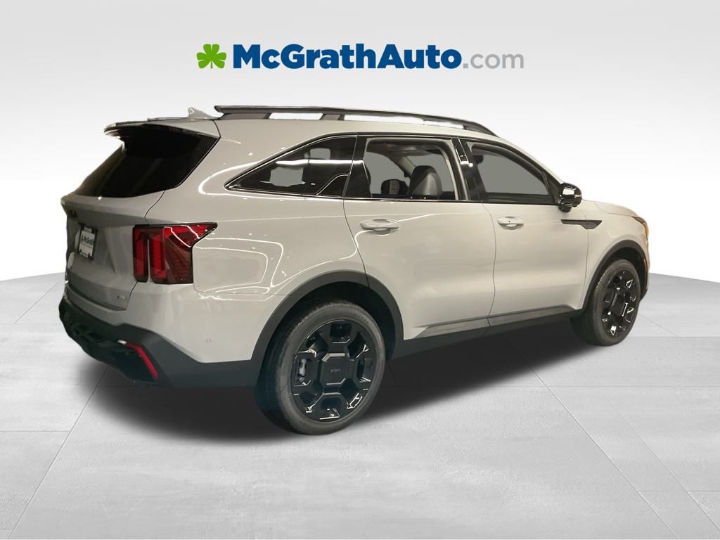 2026 Kia Sorento EX photo 3