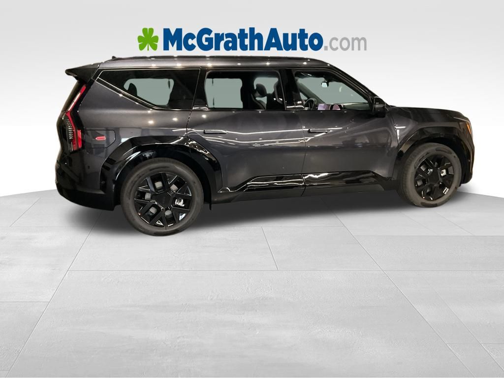 2026 Kia EV9 Land photo 2