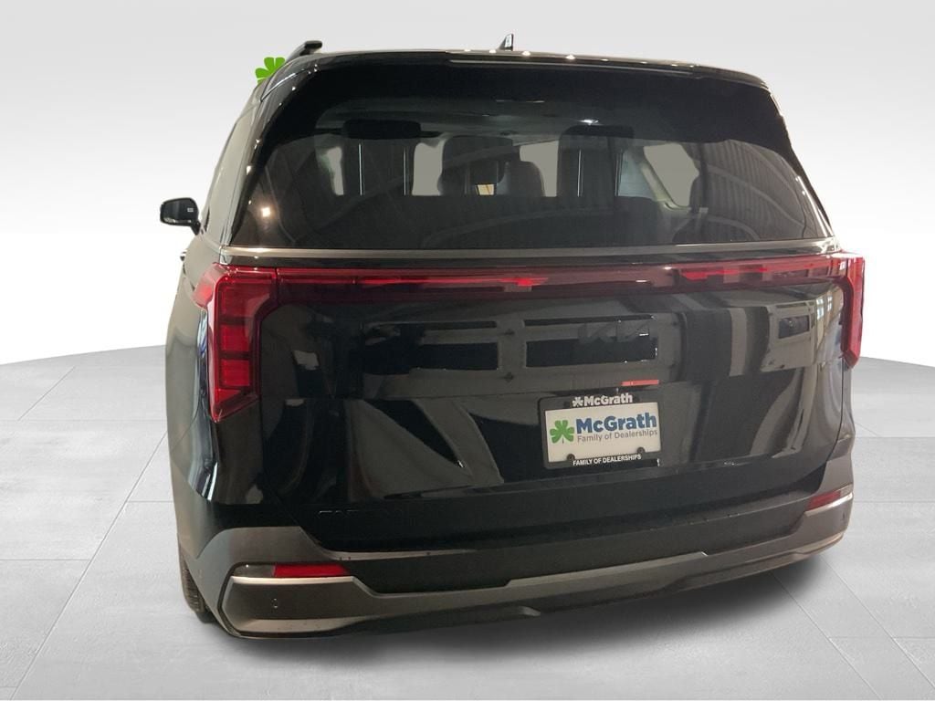 New 2026 Kia Carnival SX Van Passenger Van