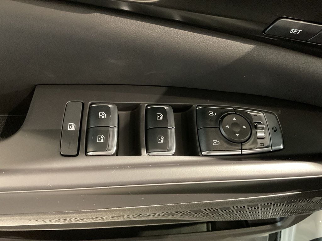 2026 Kia Carnival SX Prestige - Photo 11