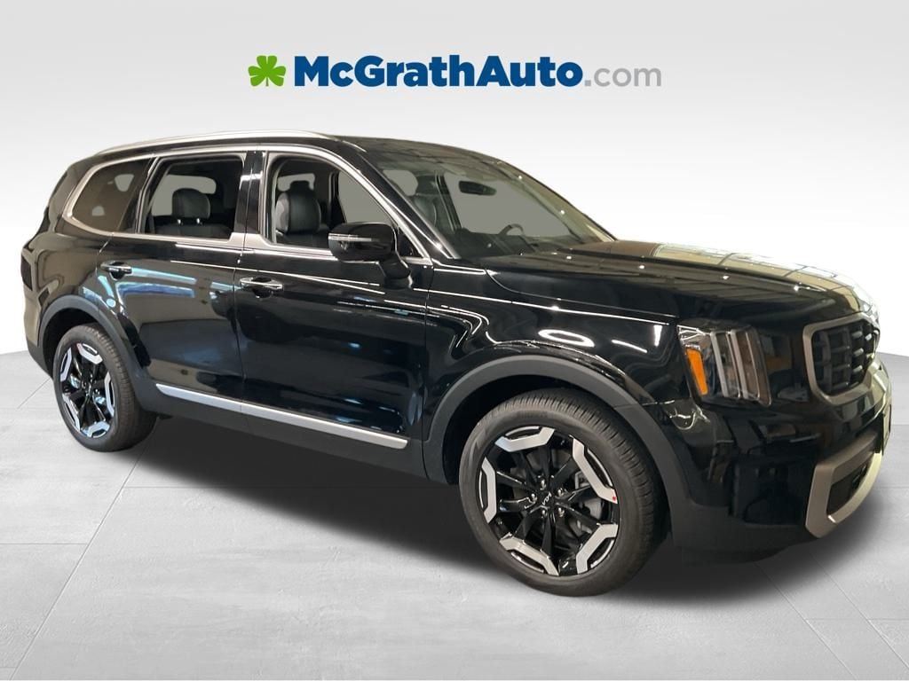 2025 Kia Telluride S's photo