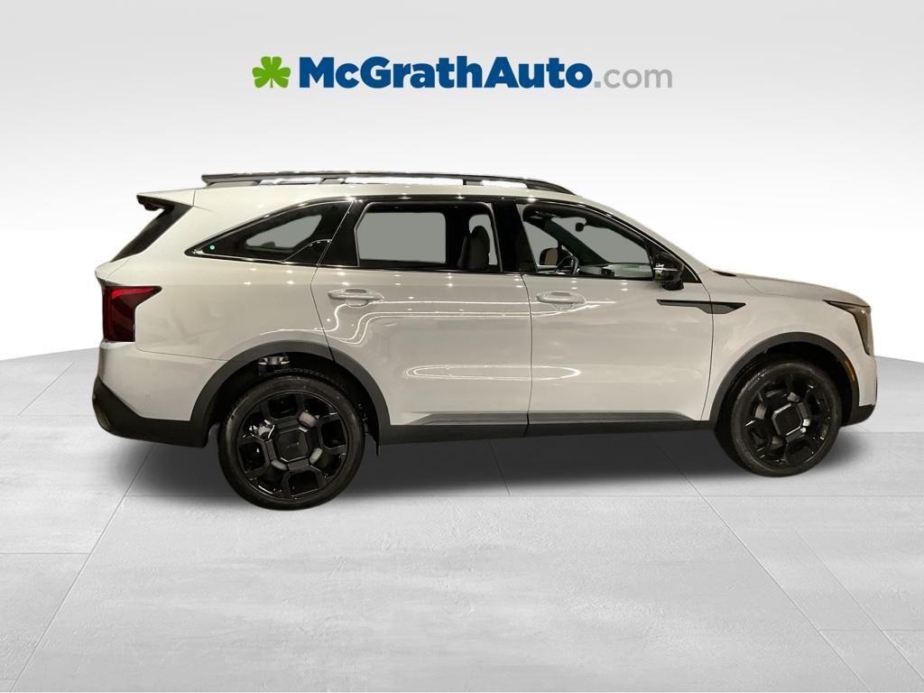 2026 Kia Sorento EX photo 2