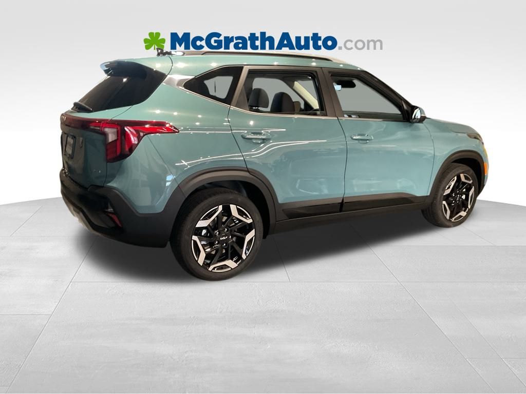 2026 Kia Seltos SX photo 3