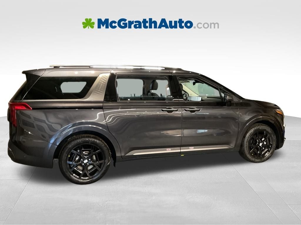 New 2026 Kia Carnival Hybrid SX Van Passenger Van