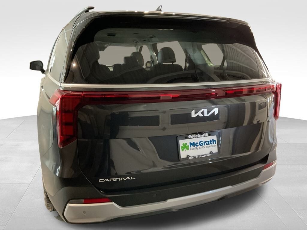 New 2026 Kia Carnival EX Van Passenger Van