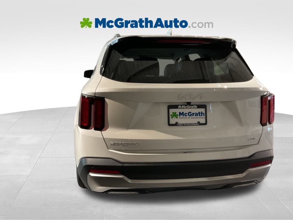 2025 Kia Sorento Plug-In Hybrid EX photo 4