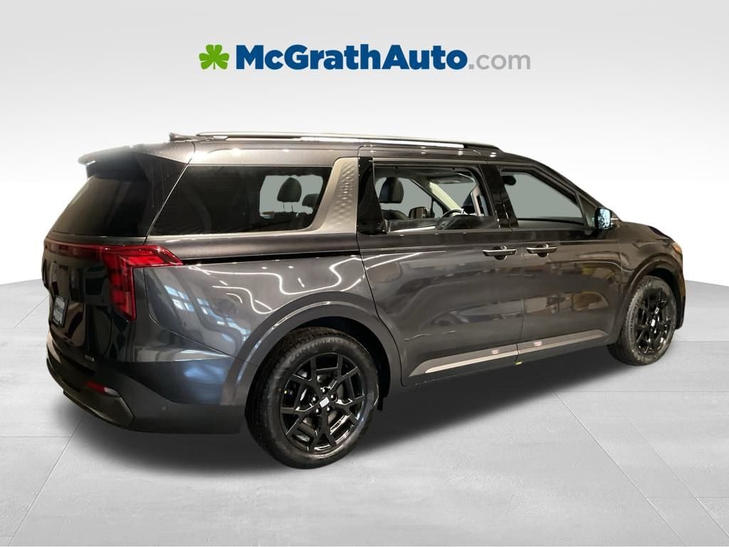 New 2026 Kia Carnival Hybrid SX Van Passenger Van