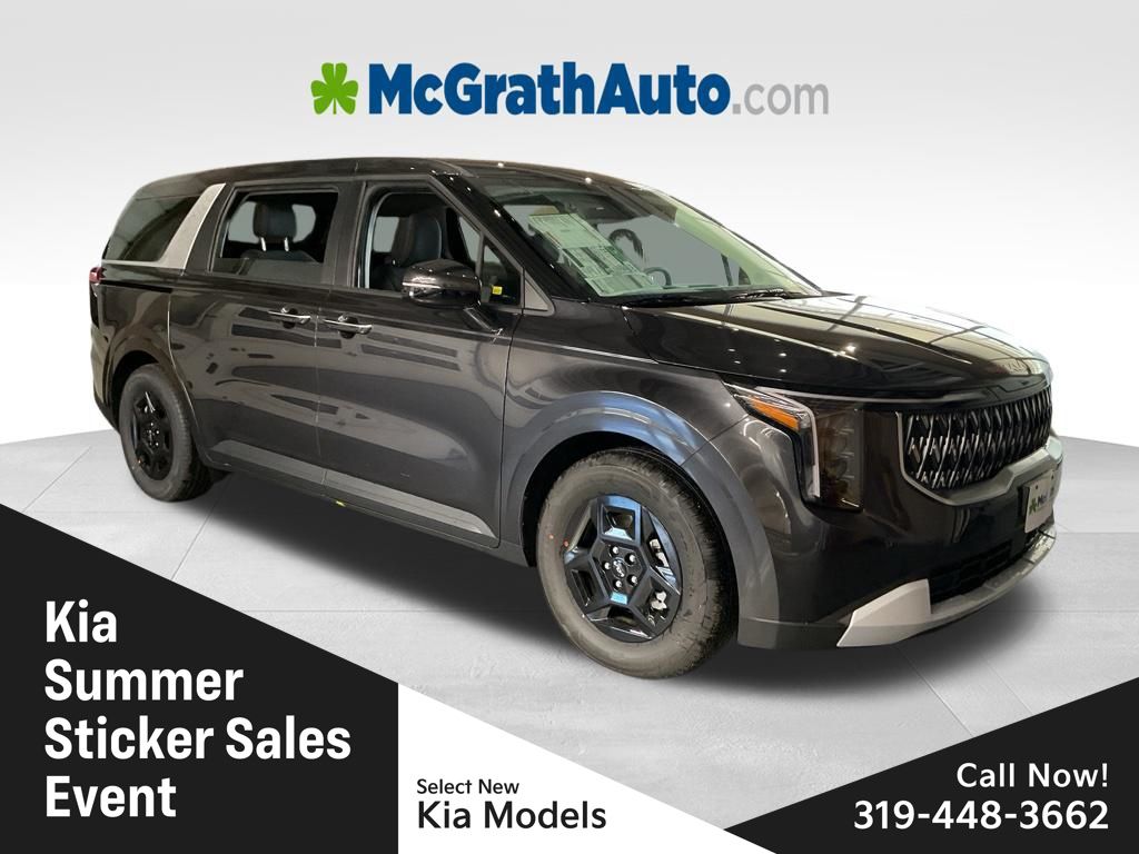 2026 Kia Sedona LX's photo