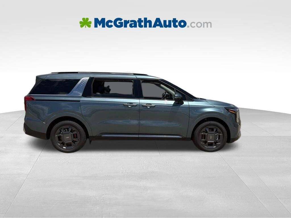 New 2026 Kia Carnival Hybrid SX Van Passenger Van