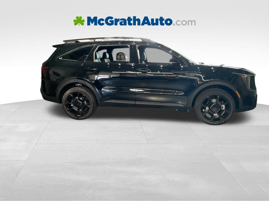 2026 Kia Sorento EX photo 2