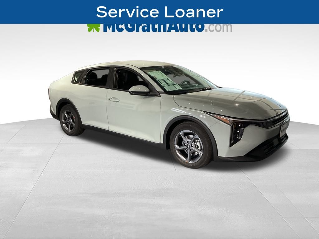 2025 Kia K4 LXS's photo