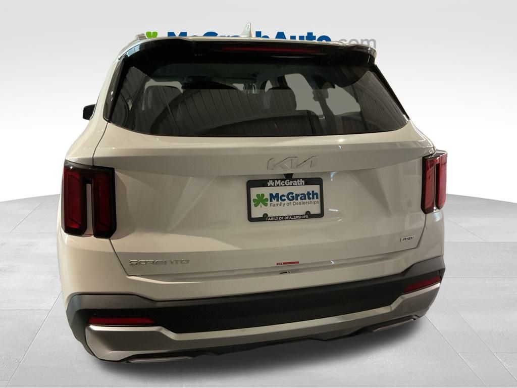 2025 Kia Sorento Plug-In Hybrid EX photo 4