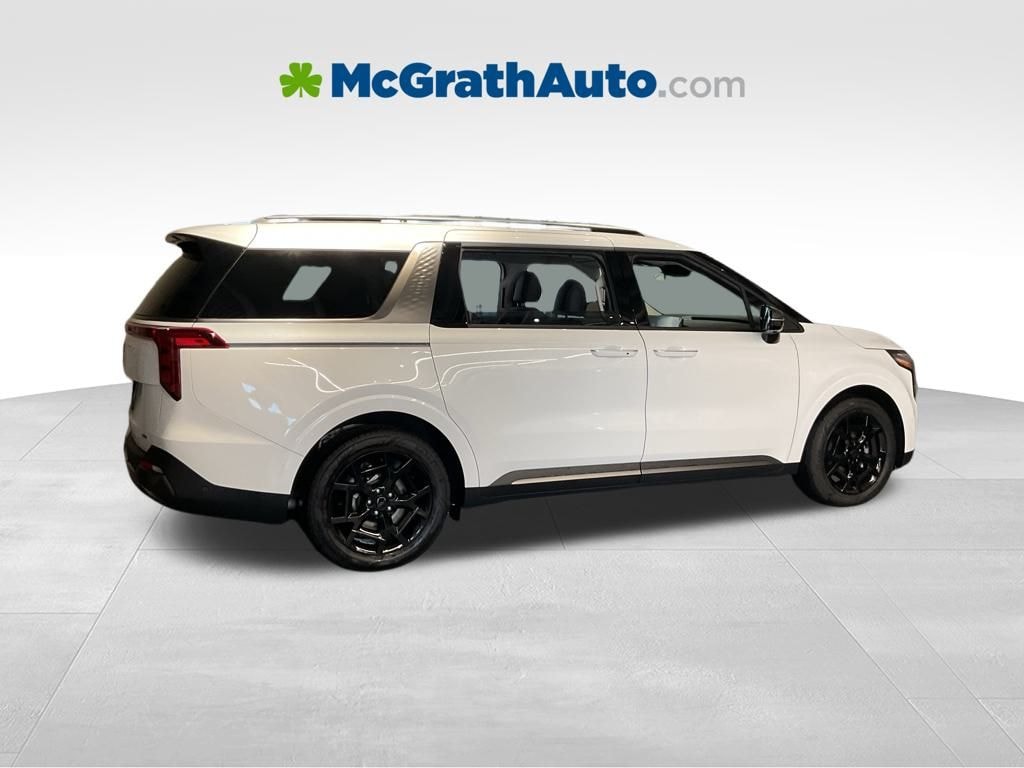New 2026 Kia Carnival Hybrid SX Van Passenger Van