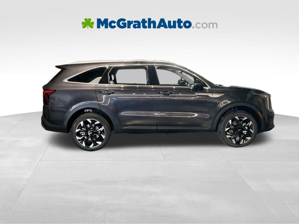 2026 Kia Sorento EX photo 2