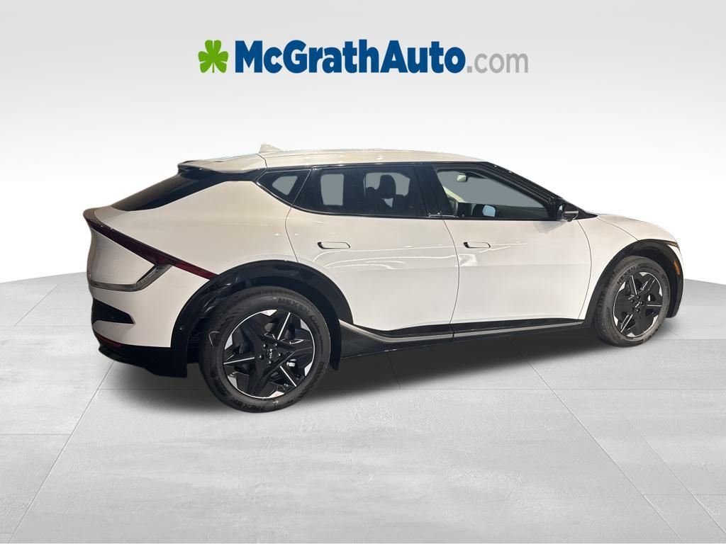 2025 Kia EV6 Wind photo 3