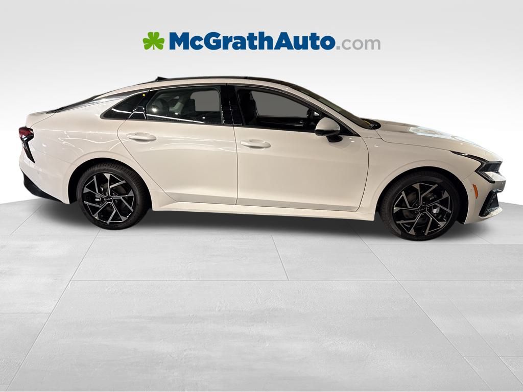2025 Kia K5 EX photo 2
