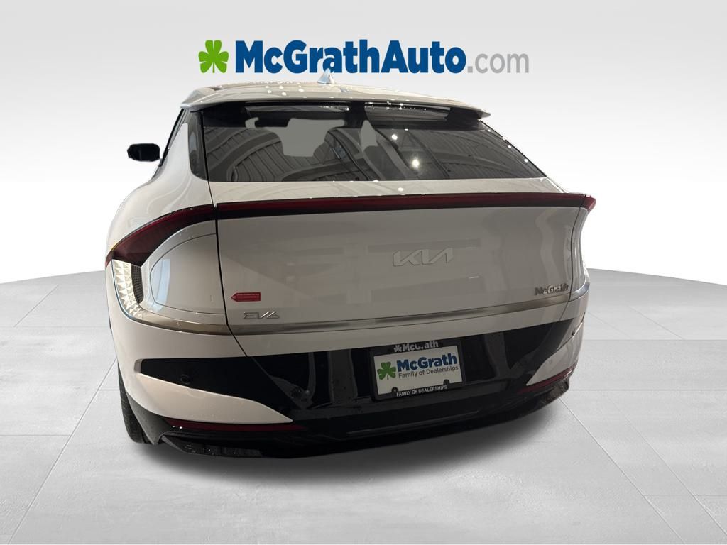 2025 Kia EV6 Wind photo 4
